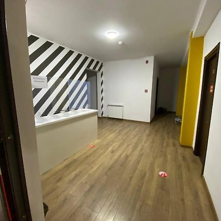 City Centre Hostel 3 Батуми Экстерьер фото